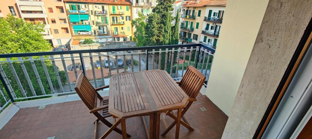 Alice House With Amazing Terrace Apartamento Florencia